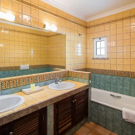 Terracos De By Holidays Apartament